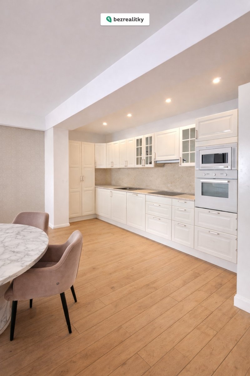 1767632122-bggsnwxgau-05-photo