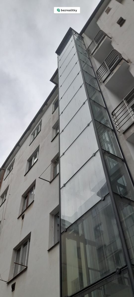 1773669698-kuhphxsdwl-20240222-105553