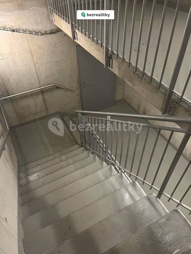 1758652272-cmxghatcfx-1705961873-wmuchxubvp-phpuuw