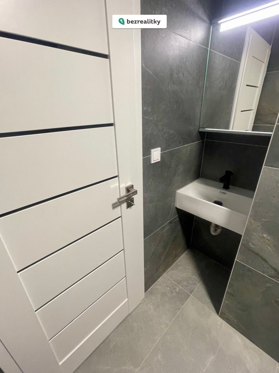 1776180073-owwirxiycw-img-9256