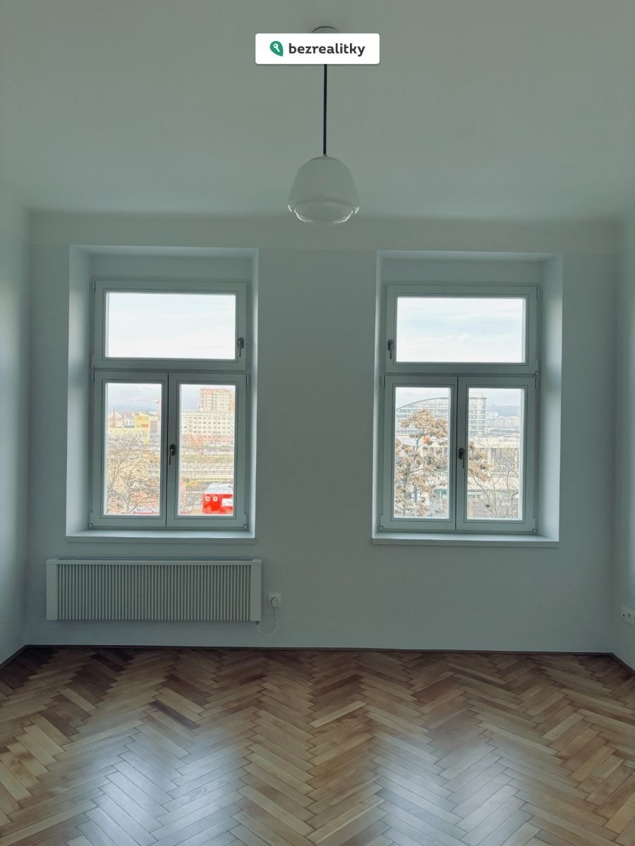 1763045609-yljbnutkgs-img-7555