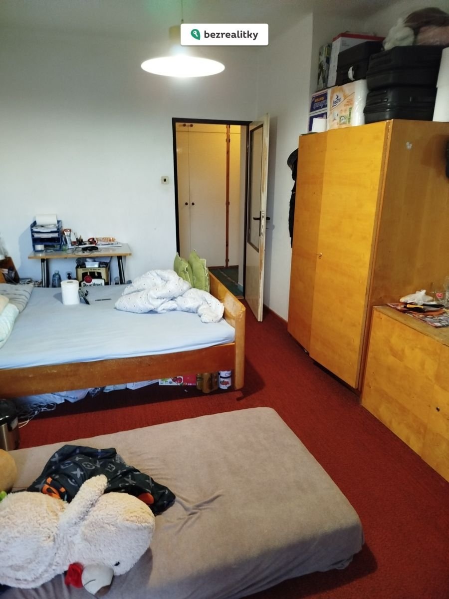 1763139636-bqnkpmbhfp-img-20251013-180241