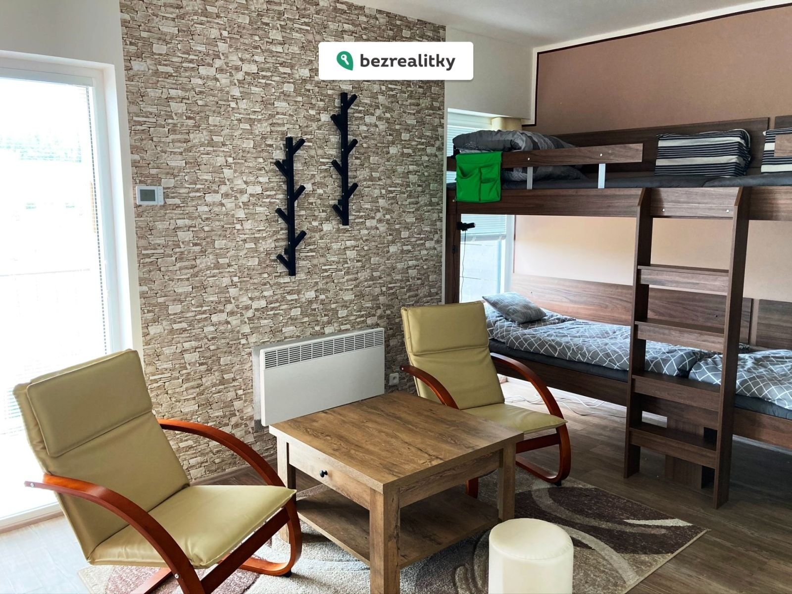 1770312400-vfiofuzoxu-img-1136