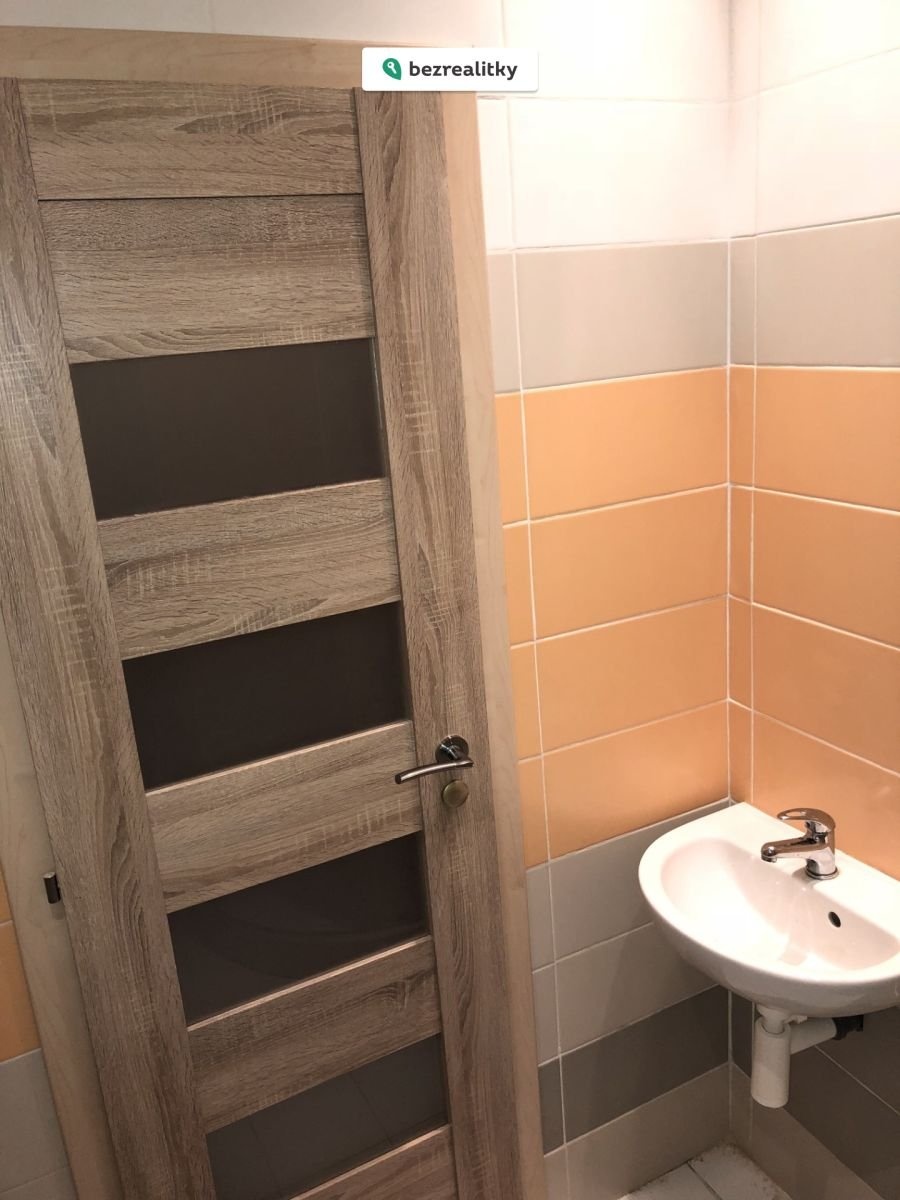 1762806573-pwyyuabazp-img-0172