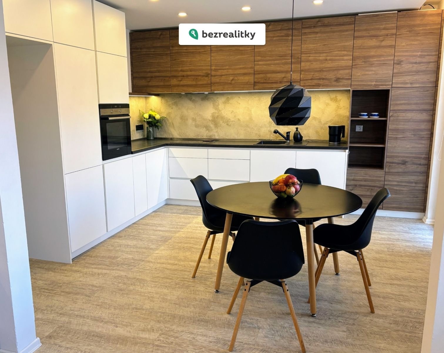 Prodej bytu 3+kk Mladá Boleslav 8 090 000 Kč, foto 1