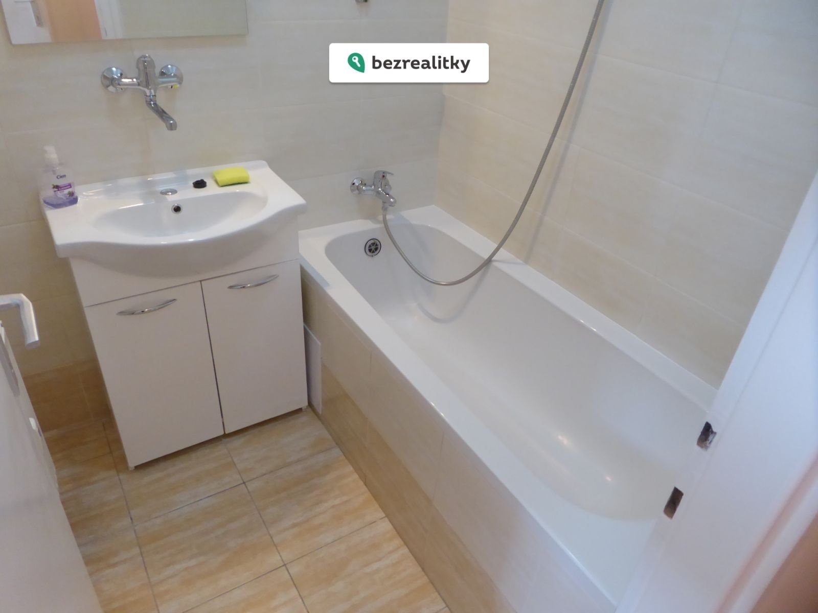 1764277260-spcvtdlgcr-p1300787