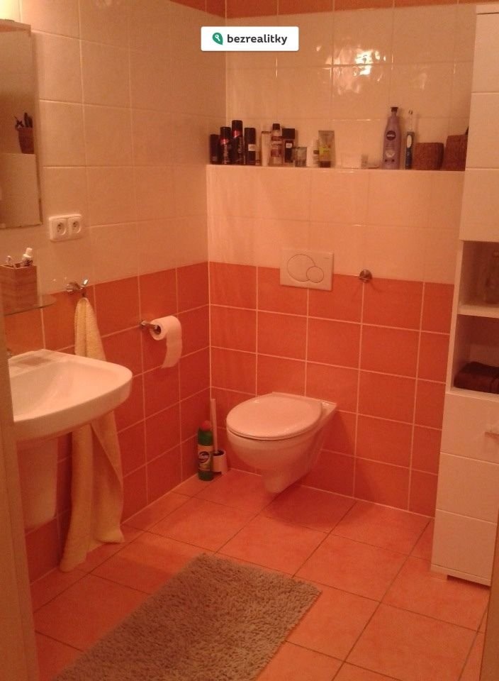 1775632781-jhvoakulzk-20160215-173111