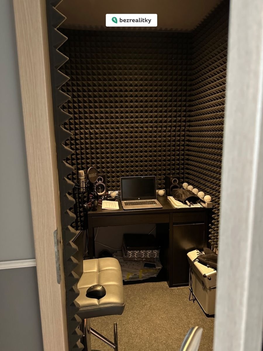 1769871042-hfpstjuajn-img-8074