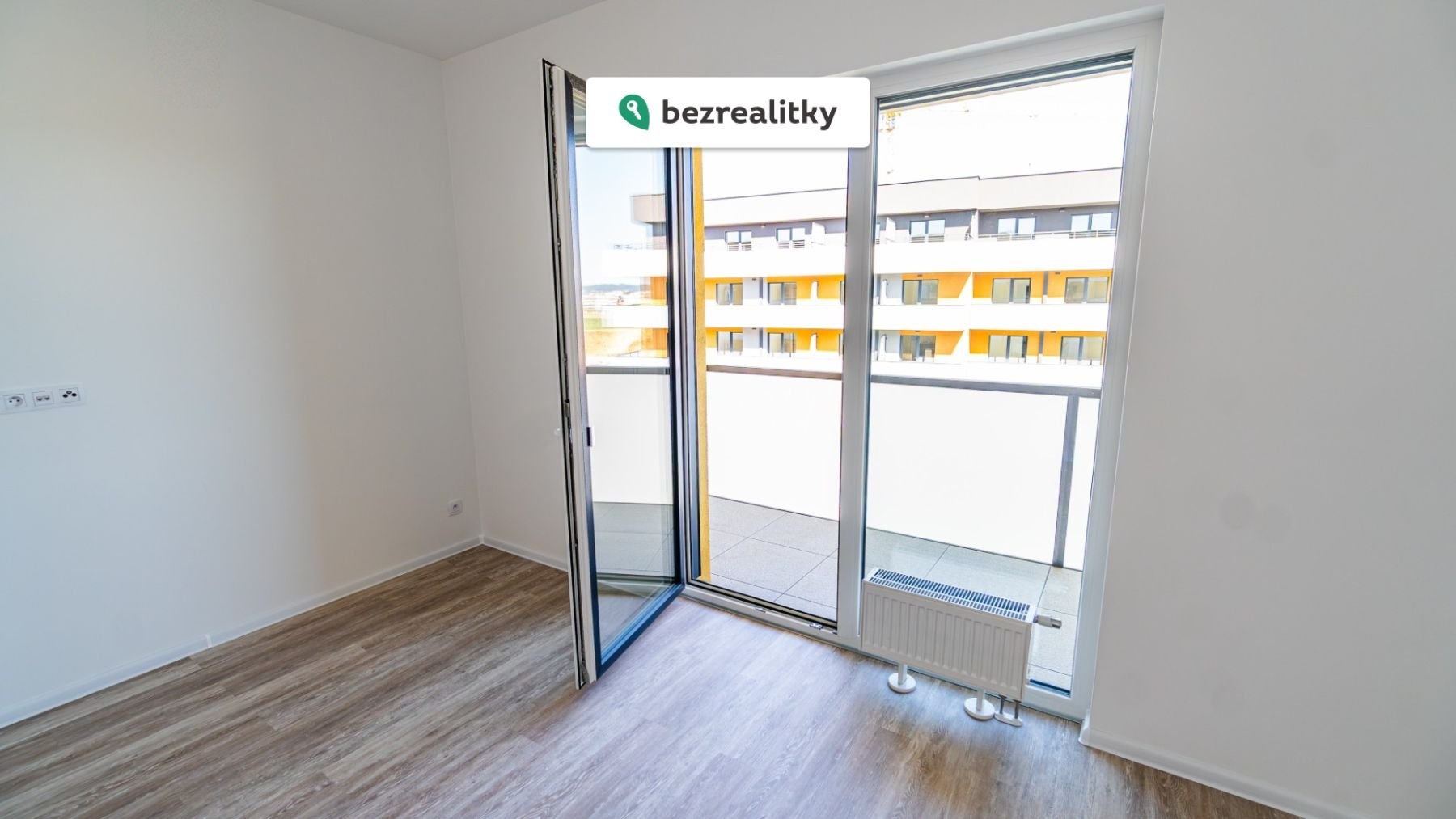 1767544562-rxxcnzkoxf-byt-branisovska-2821-of-40-29