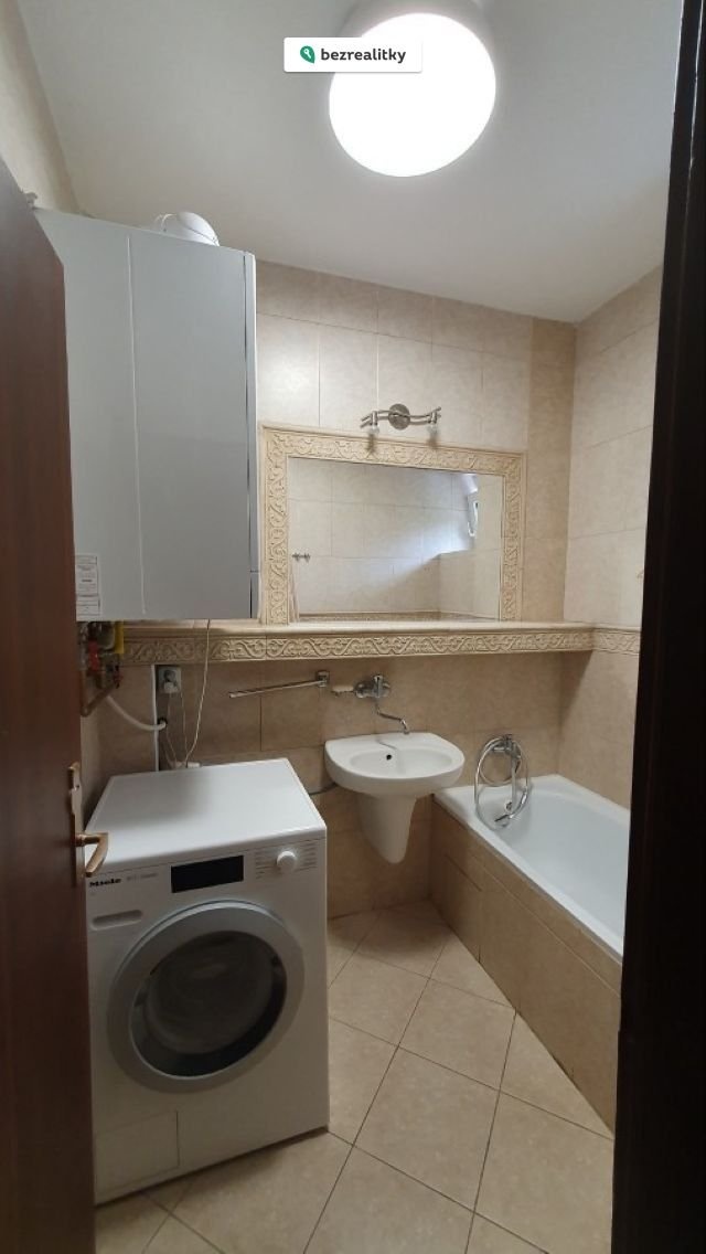 1771801551-glqwbyvoys-14144