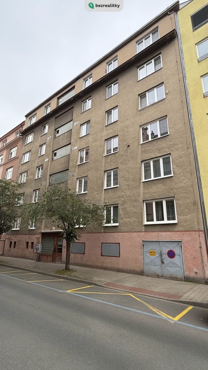 1746457910-uwhxmjgboj-img-8100