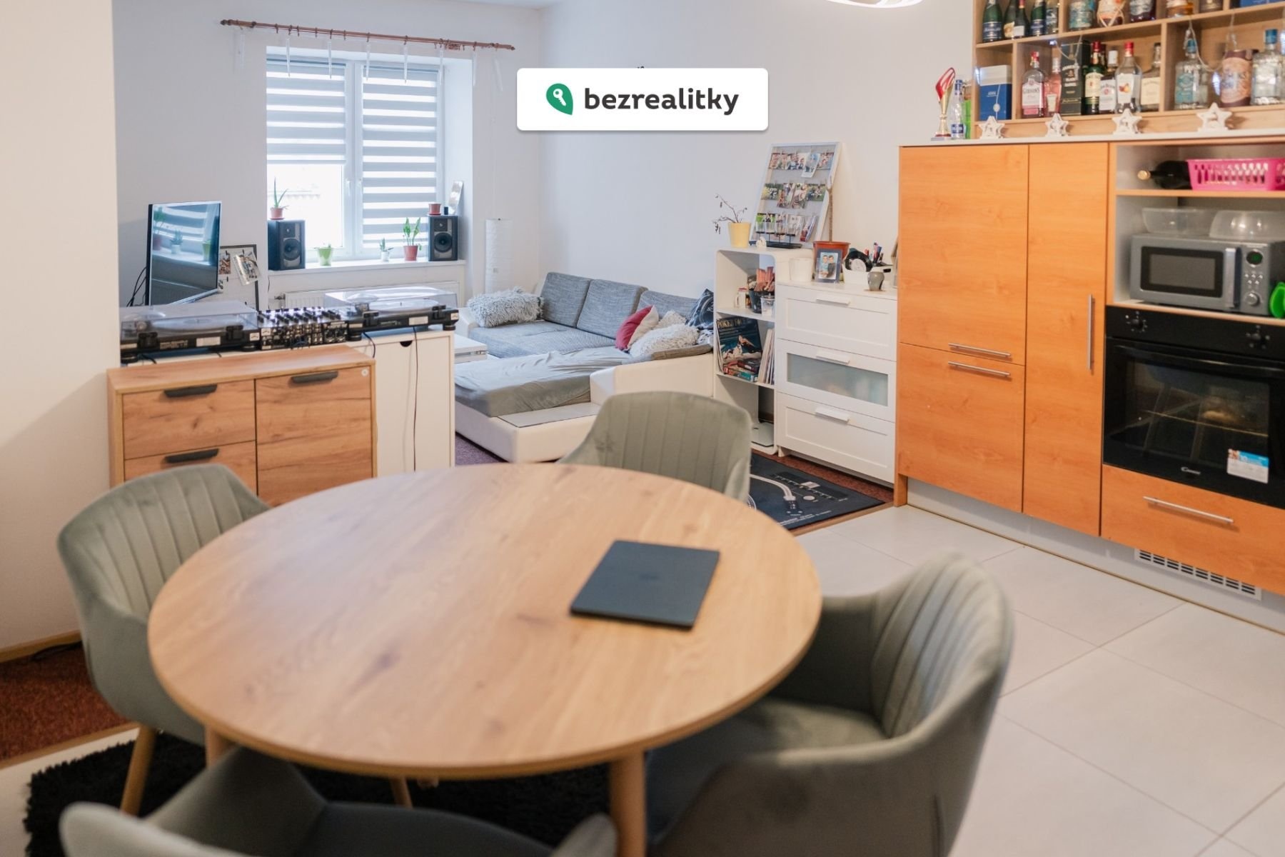 1773935448-vhdglqtofl-kuchyn-c4-9b-a-obyv-c3-a1k-2