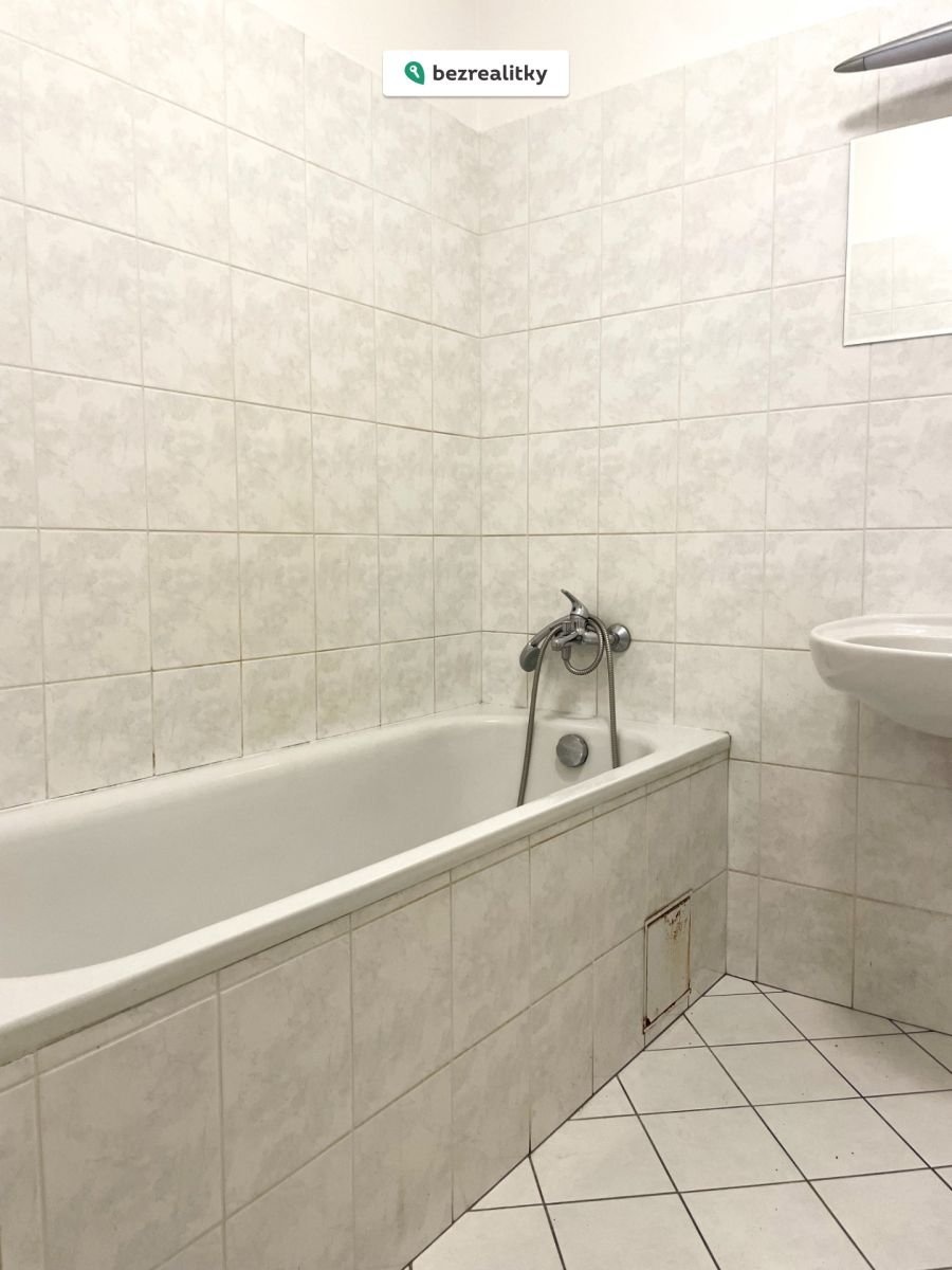 1775122289-wvtmoxcqef-8