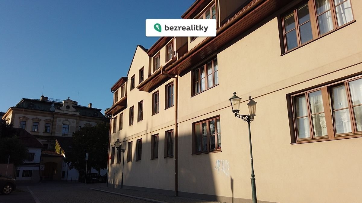 1759945972-hwharvqzij-cb0b