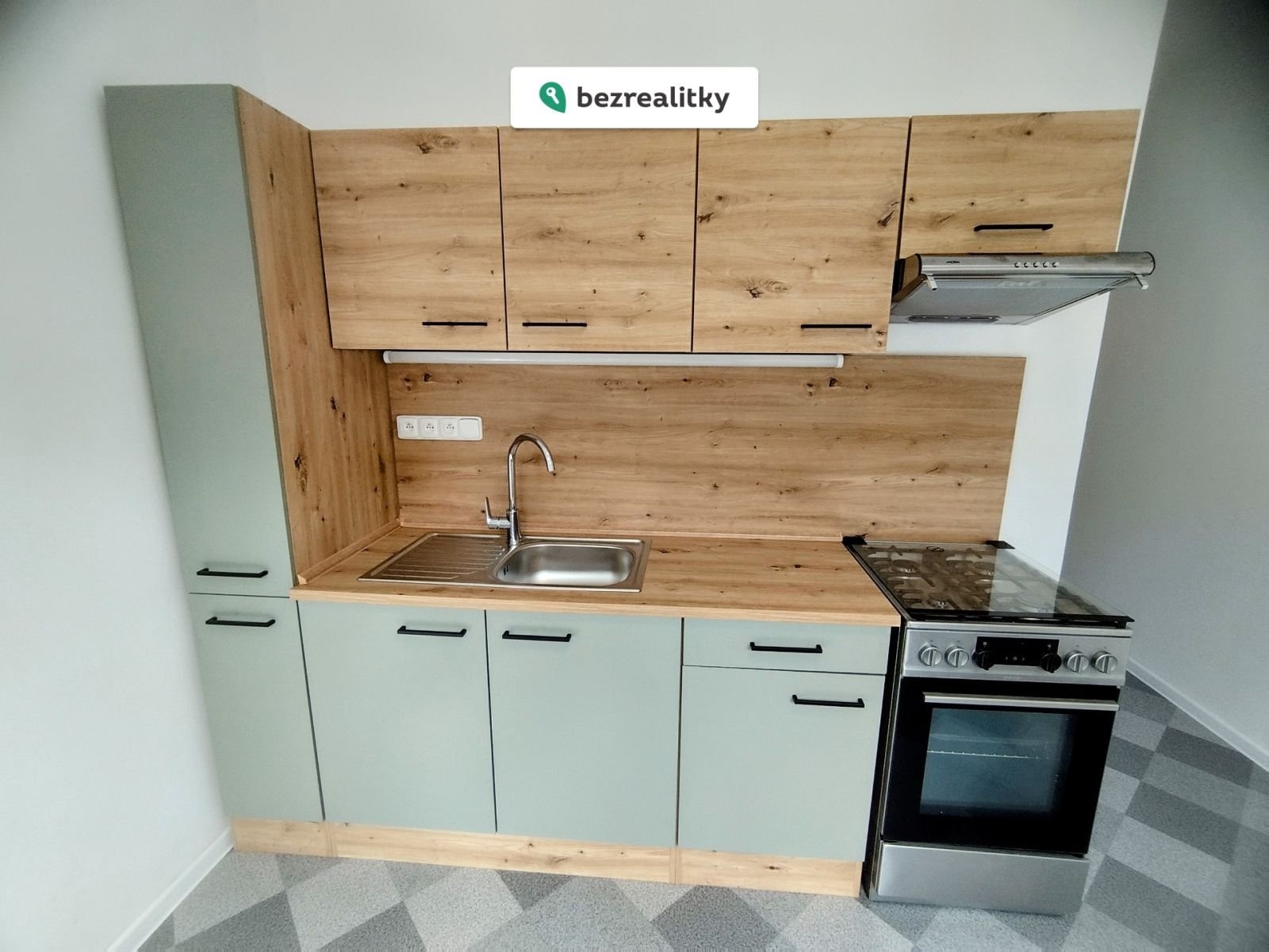 1763811546-natwipzigb-img-20250912-130715-edit