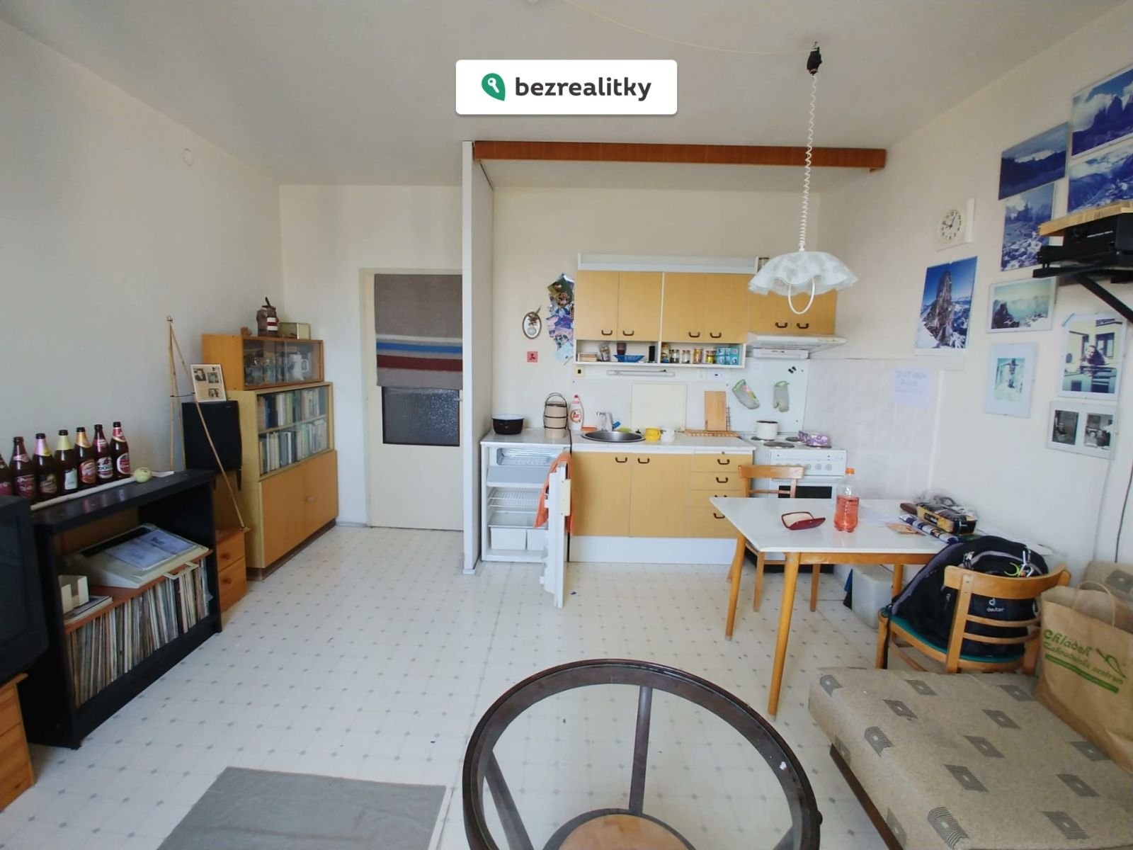 1763042519-bxkxjxxoxq-obytna-kuchyn-od-okna