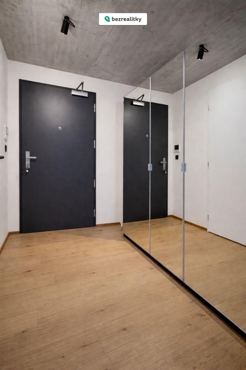 1771105912-uzpdpcbqdz-ab7fed2e-5061-4b73-b856-8e84