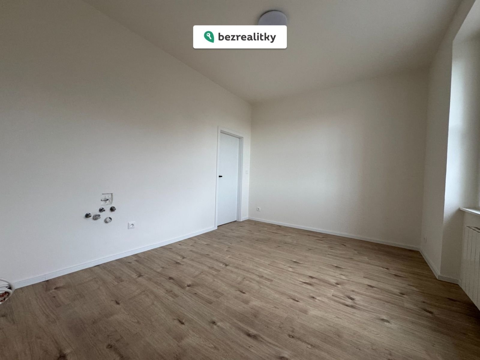 1774903705-biuvohwoit-img-4819