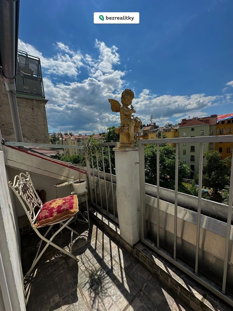 1764628175-ktwfacugdc-whatsapp-image-2025-12-01-at