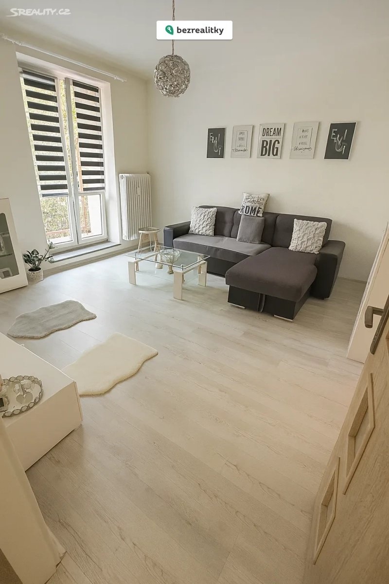 1759945608-pcubsranqi-op