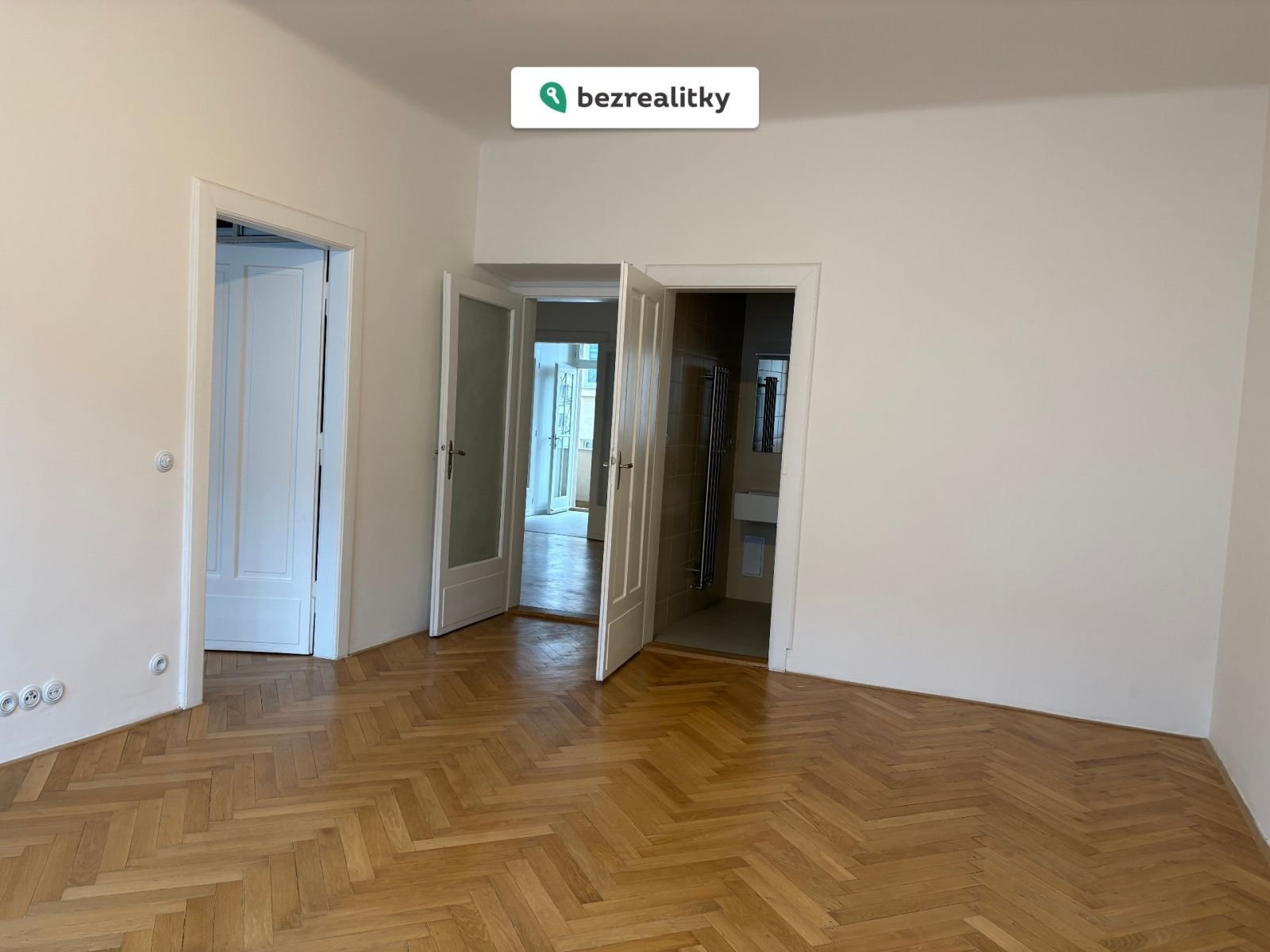 1792487095-wqjkyimisb-img-1903