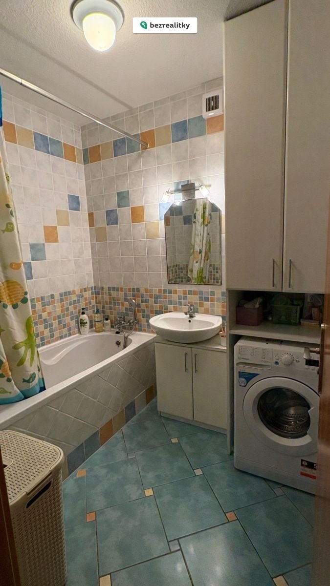 1751573416-wdpzawbhhb-img-1103
