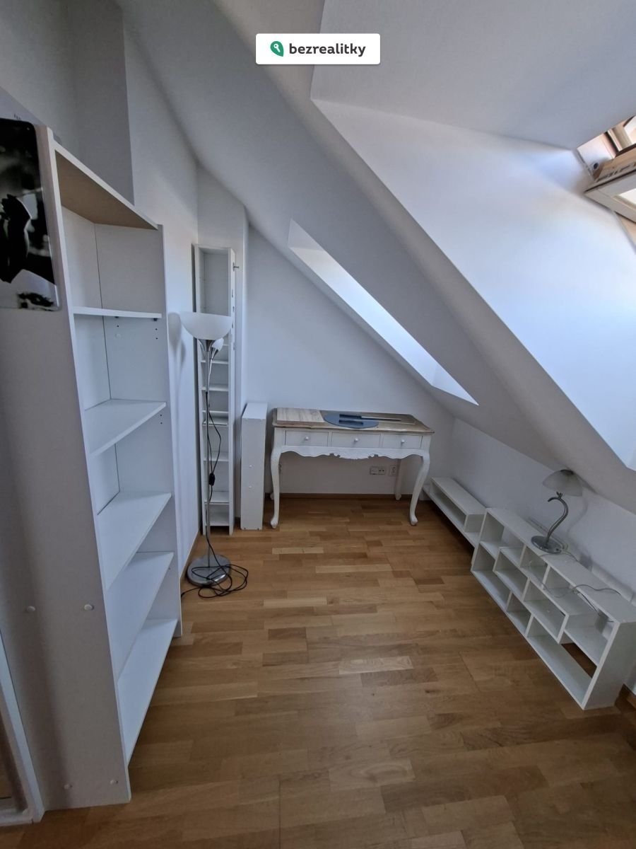 1786350803-jujifwpejx-16