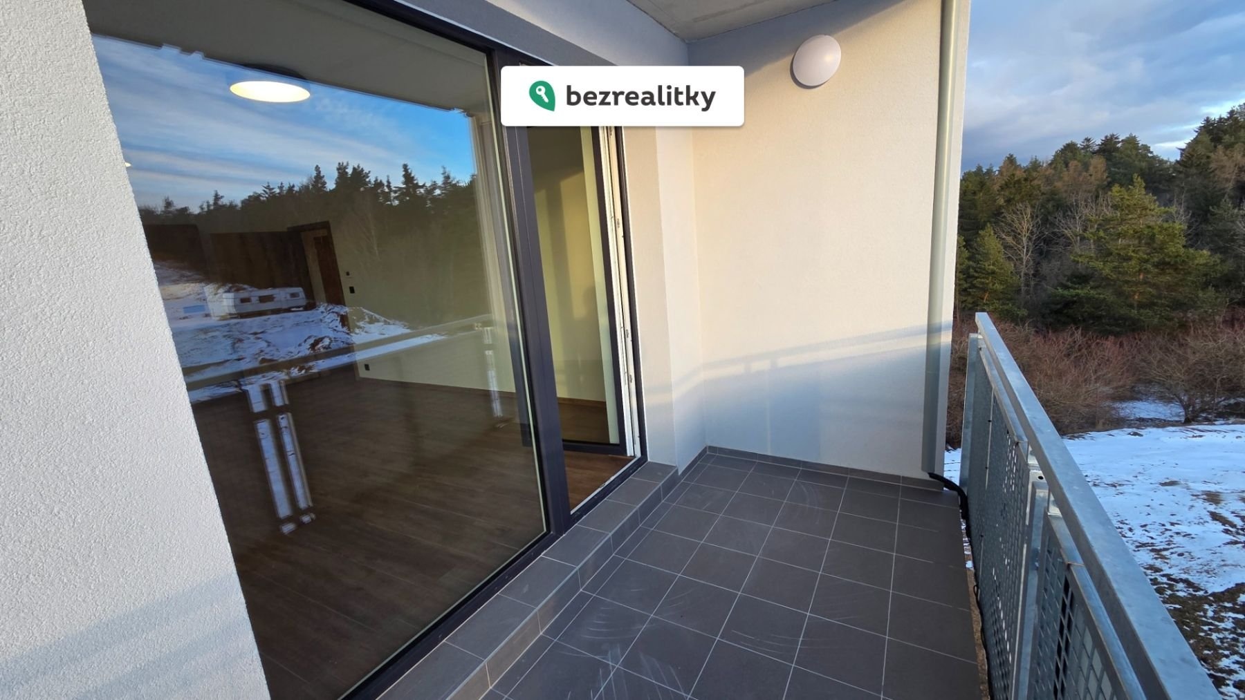 1772367353-ufezdffmal-20260218-164404