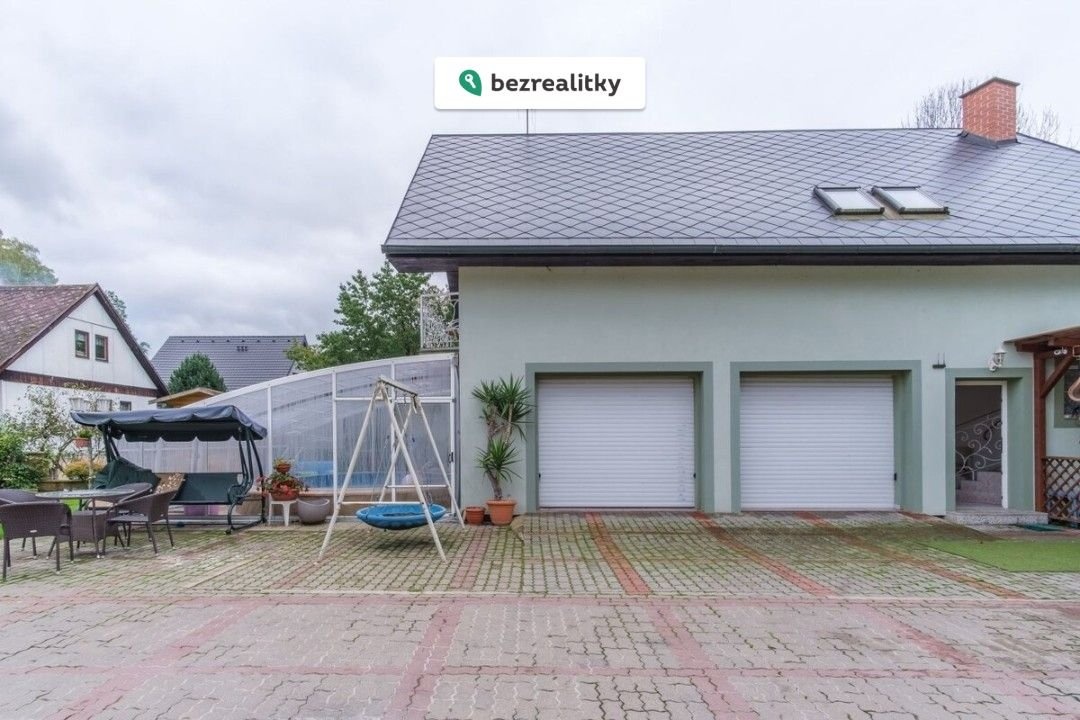 1755516332-mayooeiyxe-1000094312