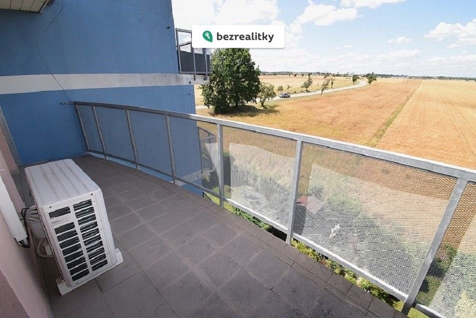 1763029956-bvdlomcpay-dsc-0020