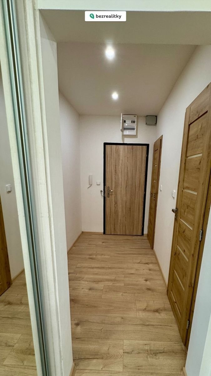 1774087273-lmxmkvxxgy-img-9846