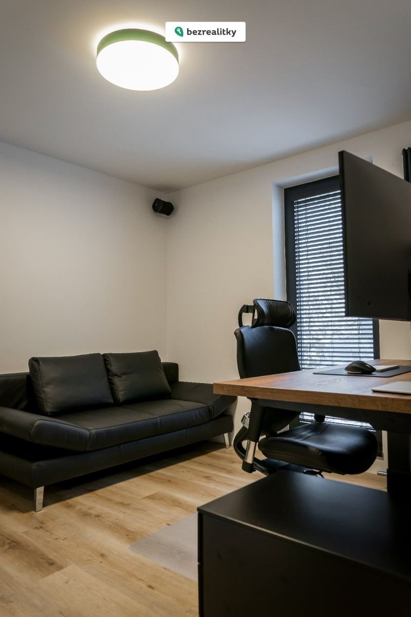 1775924951-kysawabgkj-51-281-29