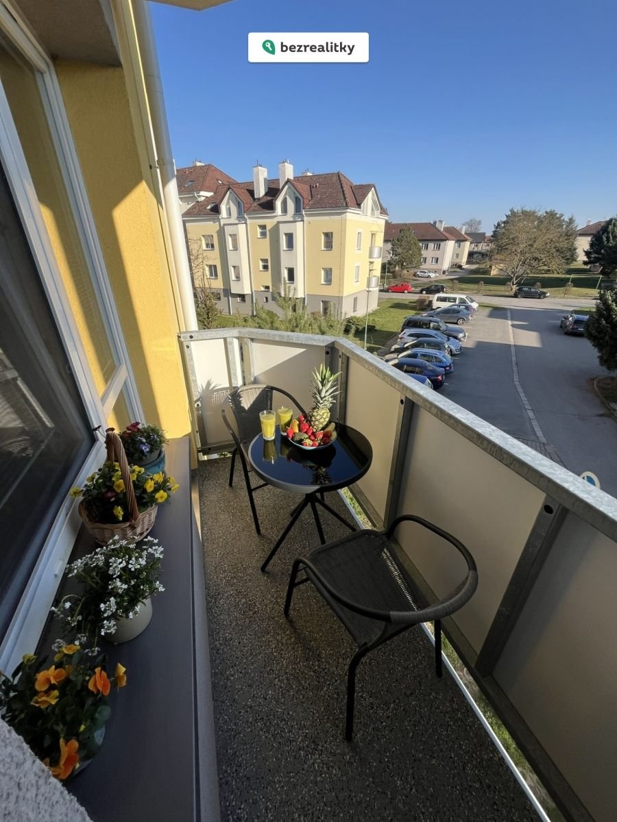 1774184945-ytcaxirmmf-balkon