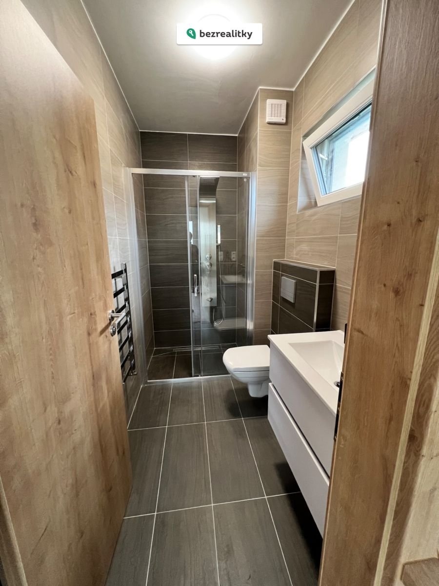 1746568211-atrntgfrrh-img-2632