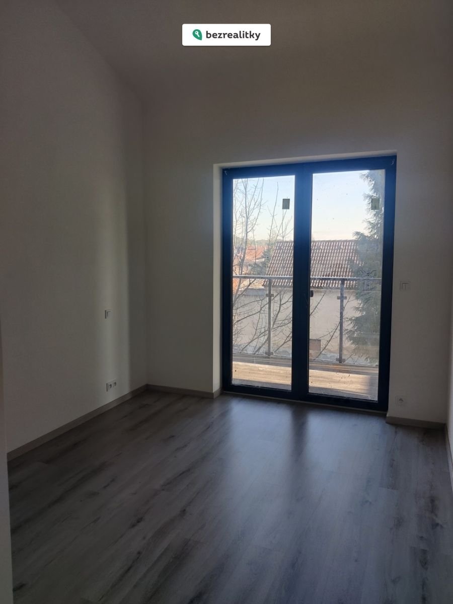 1772013205-uqmqsrleqx-img-20260225-093626