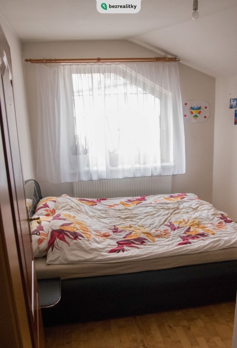 1747836015-omiakgrcbx-loznice