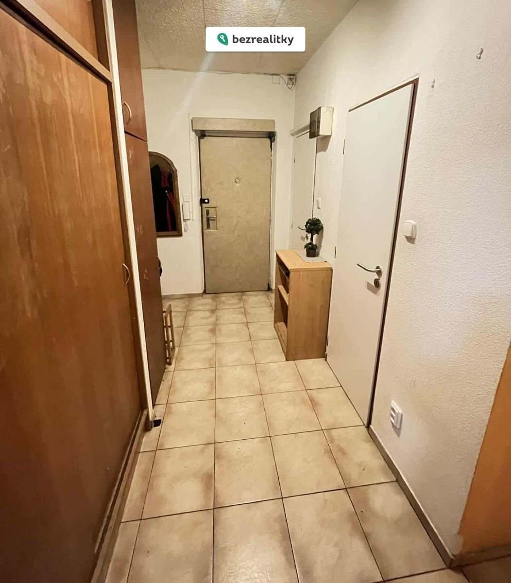 1764270260-mqfouemdmt-588836077-1796172514353340-4