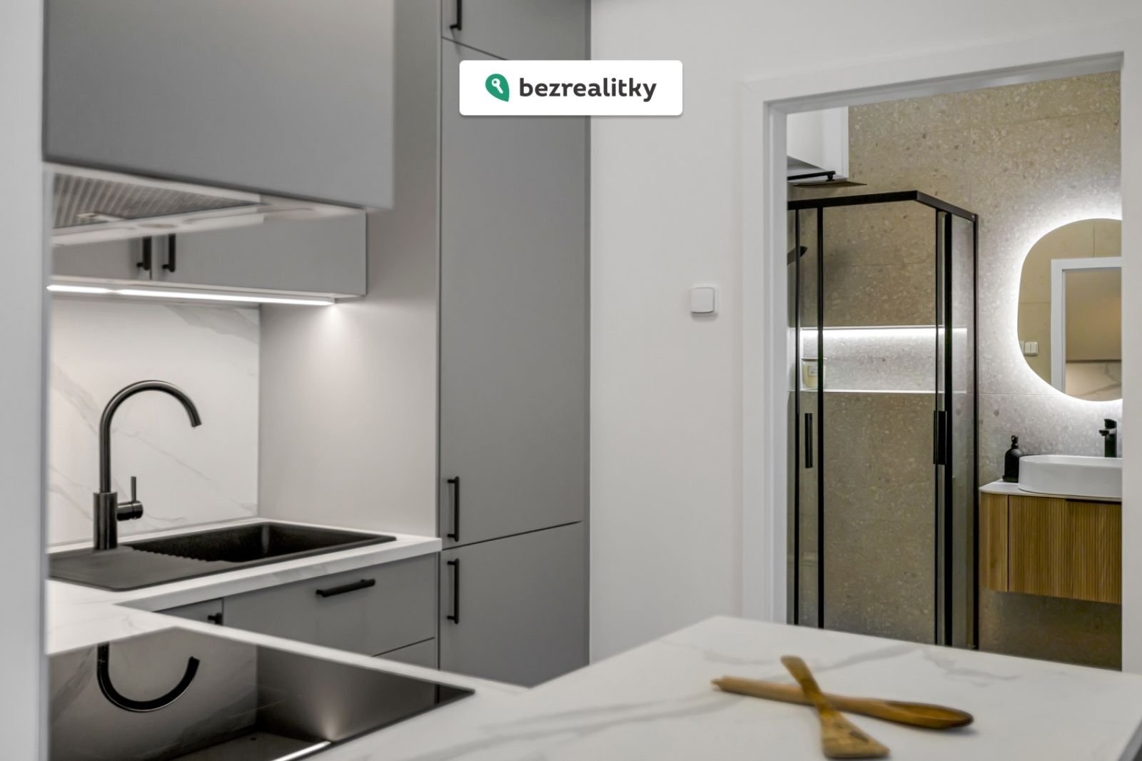 1776014321-fuloncqulo-whatsapp-image-2026-04-08-at