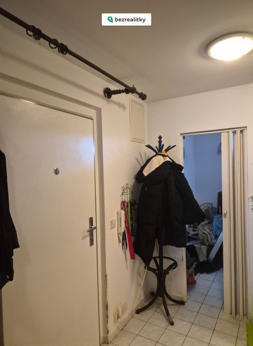 1773947069-wksbeaukhr-3971