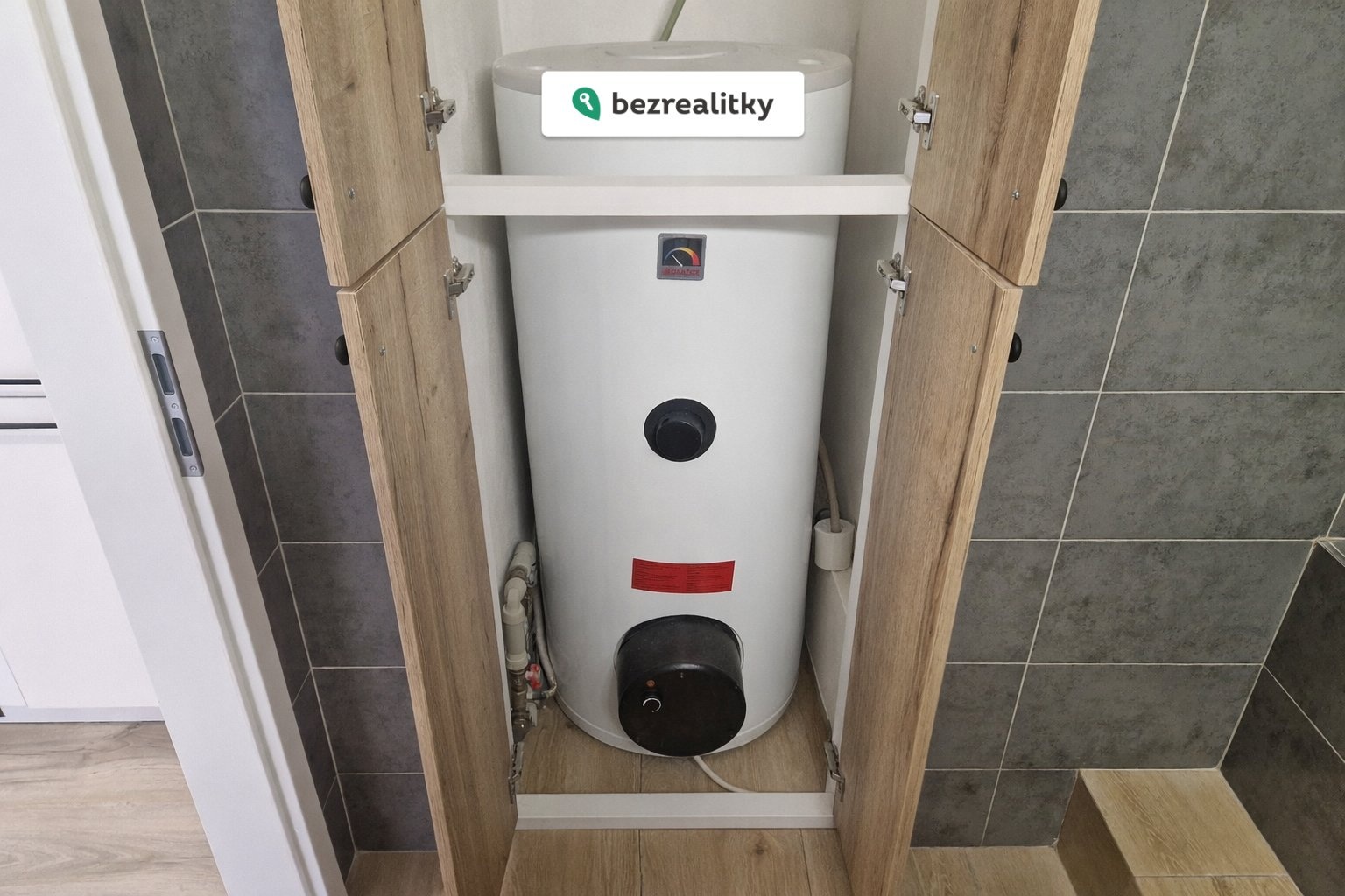 1770715670-jgyiyukxkk-chatgpt-image-5-2-2026-21-14-02