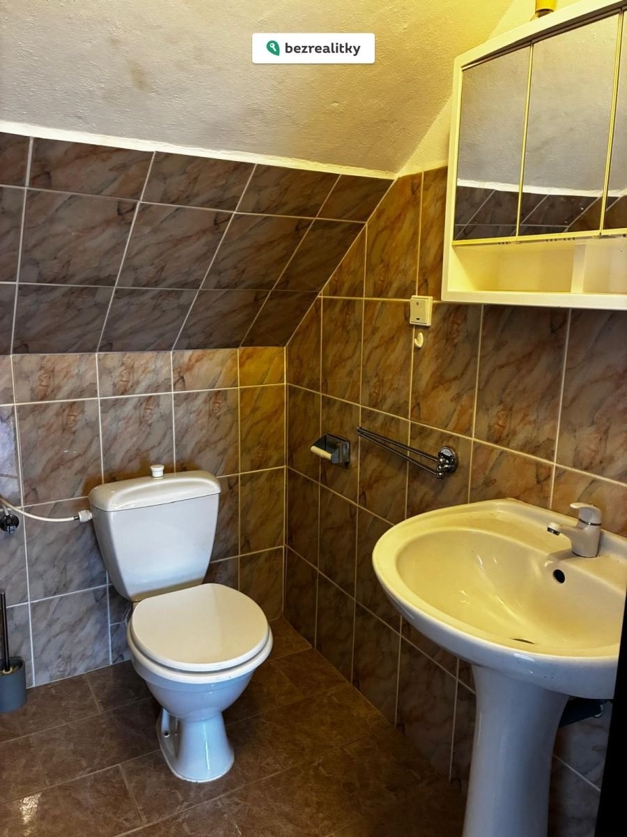 1760778606-zgjblyruxu-img-20251011-wa0007