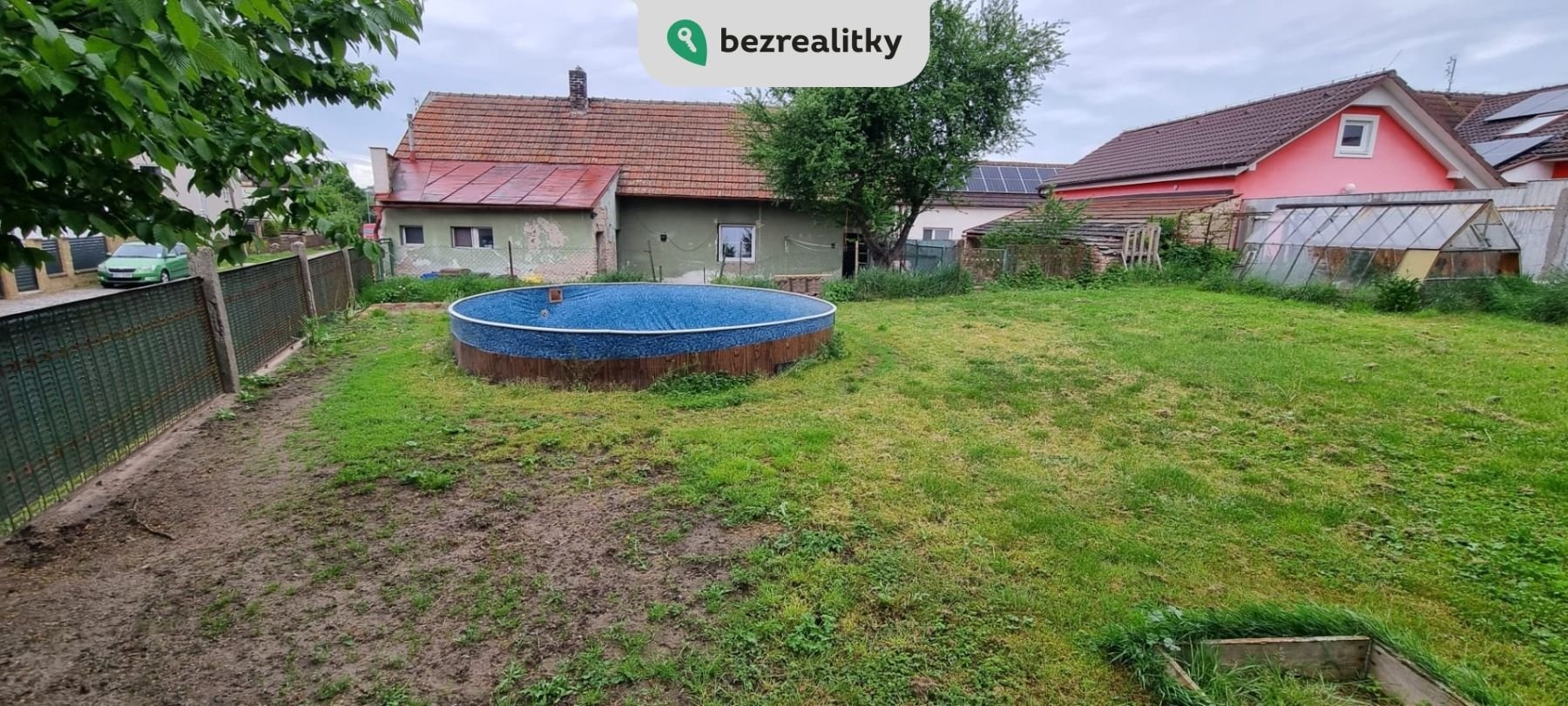 1747559245-mpzuxgbees-yard-pool