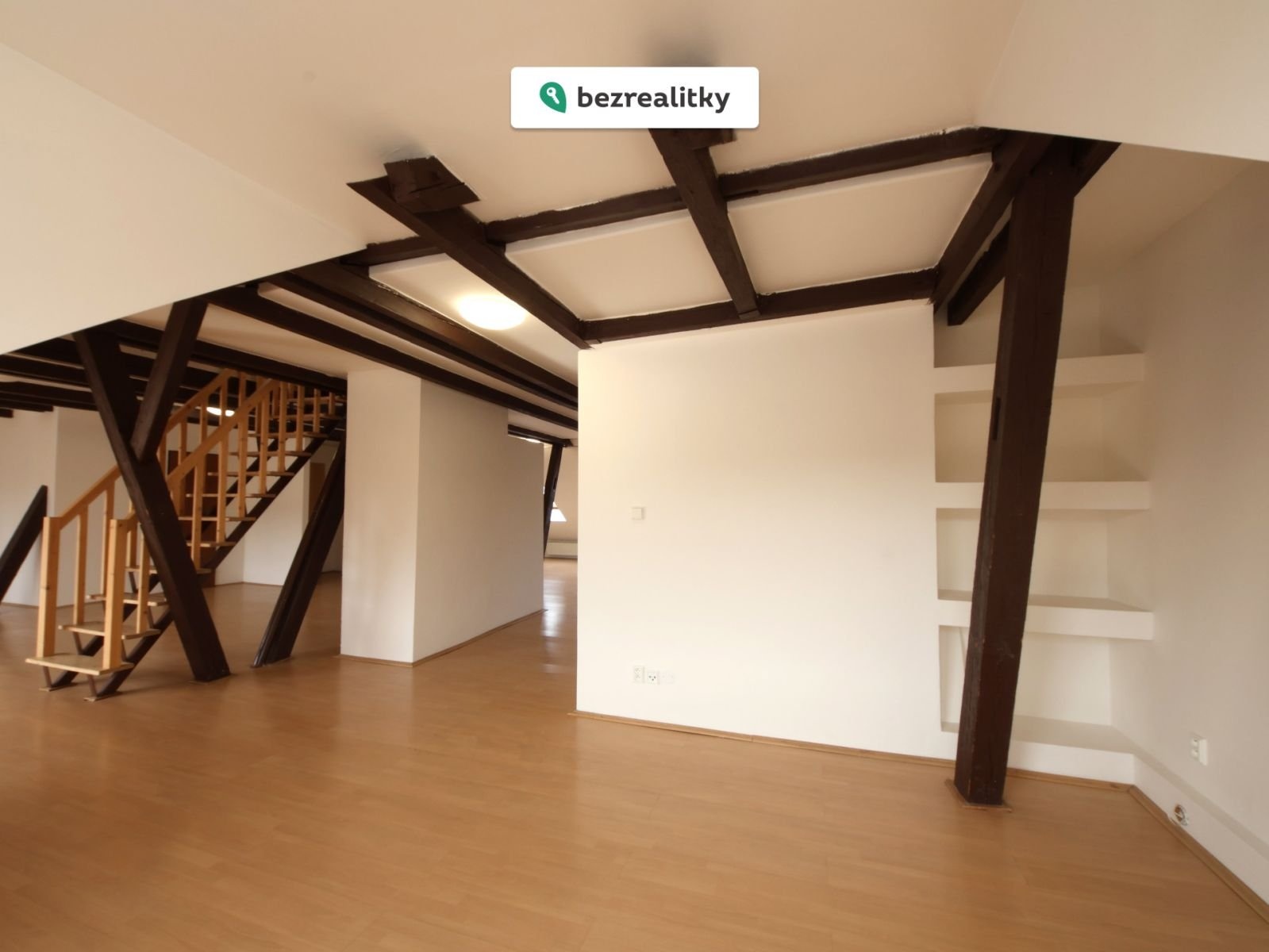 1773189239-hgfbwxuxur-img-9507