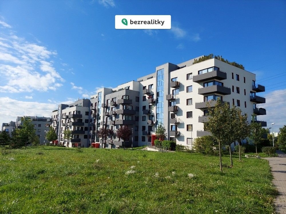 1755594898-vsefmlfzvi-20220922-095432