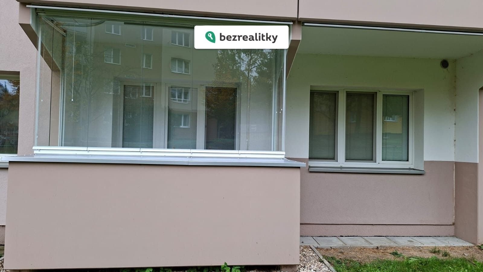 1760903633-vsxsfobxdy-3bf268ae-2348-44f2-8361-bd32