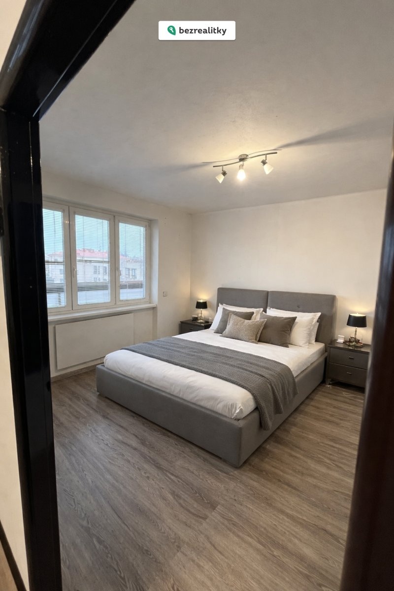 1772387360-ietbuyzrru-a48b16a7-061e-4844-8def-c6fcefd4a83d