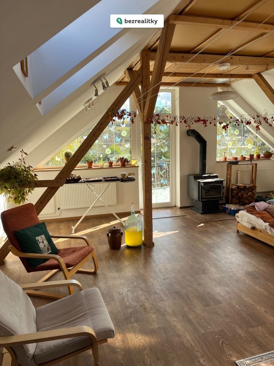 1761492654-jdtwamcdqz-img-0543