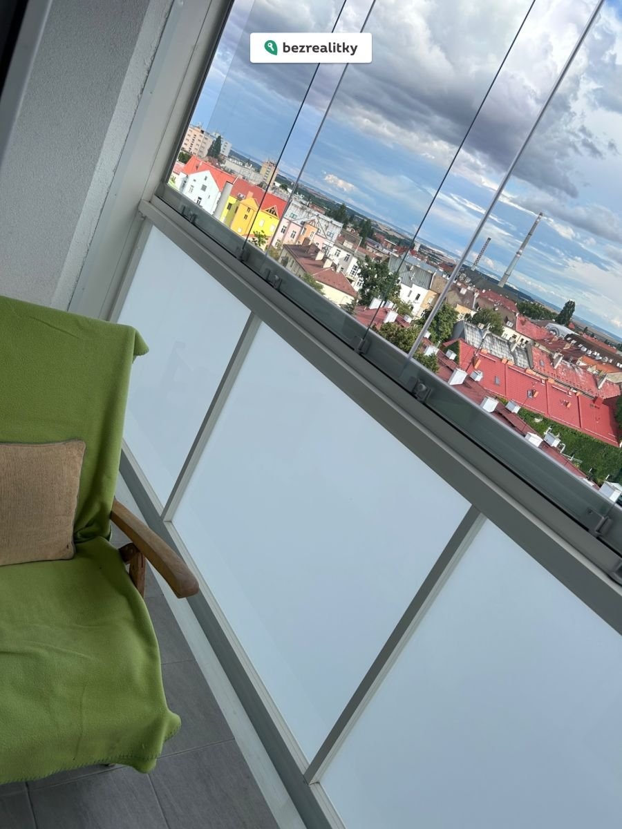 1751914793-qbgwggeuap-img-6845