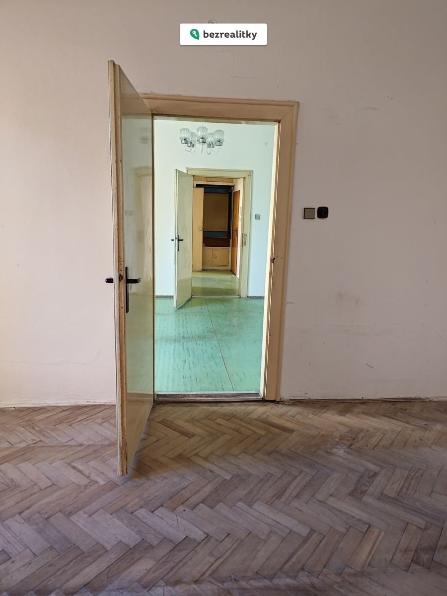 1767772119-qfwfvovfyh-1000028408