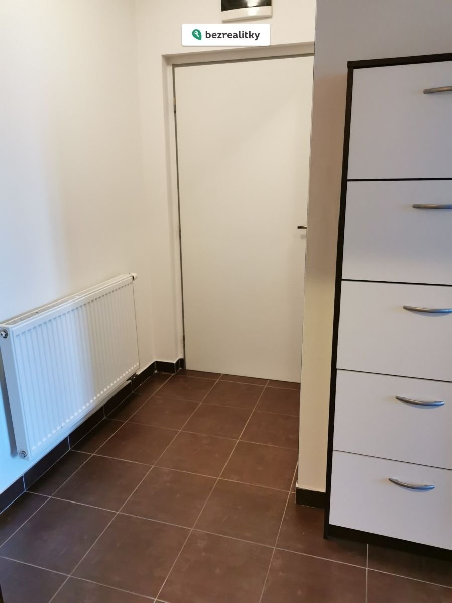 1772452270-kwnwenlkjx-img-20240524-134308